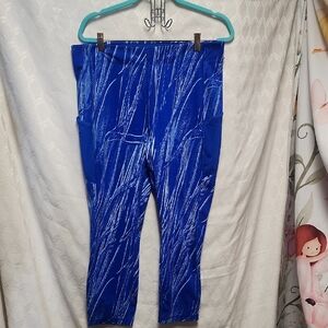 Sports Illustrated Legging with Side Pockets